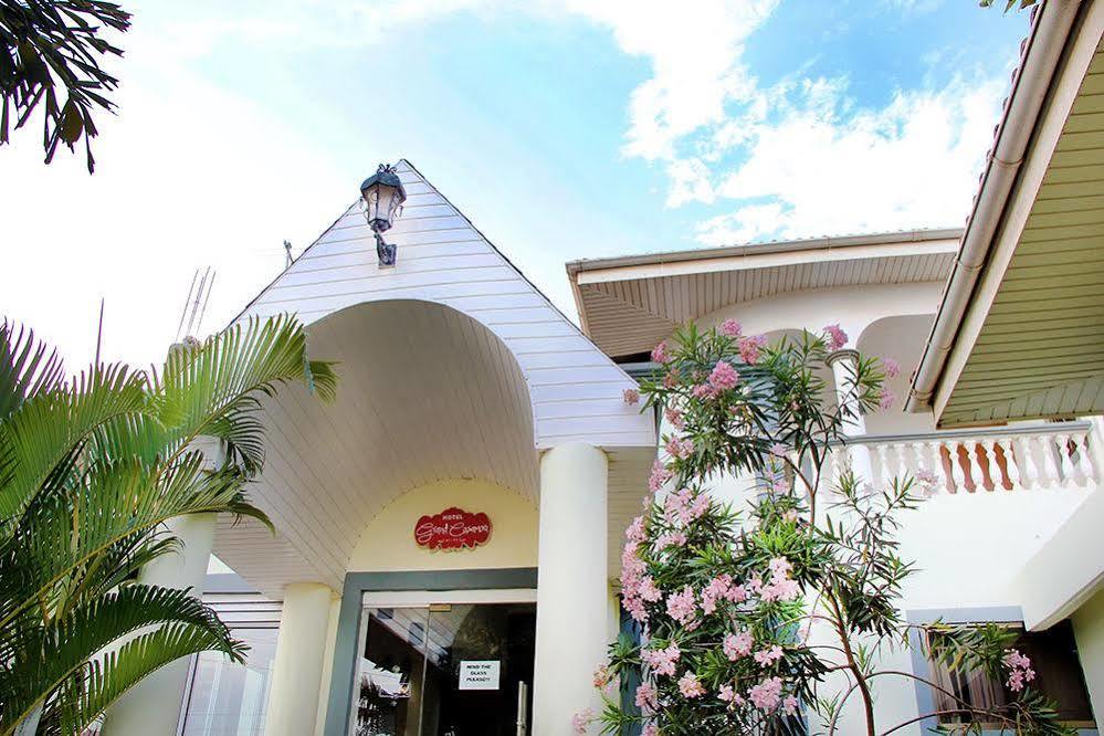 Grand Casamora Hotel Ogbodjo Exterior foto